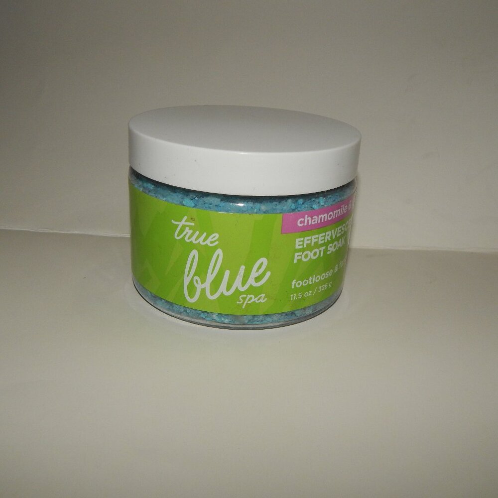 True Blue Spa Chamomile & Lavender Effervescent Foot Soak 11.5oz Bath Body Works